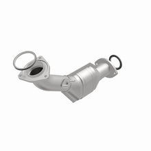 Load image into Gallery viewer, MagnaFlow Conv DF &#39;01- 02 Tacoma 3.4L EC/SB 4