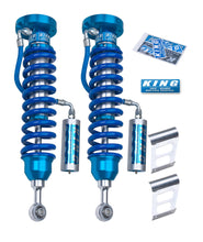 Laden Sie das Bild in den Galerie-Viewer, King Shocks 2008+ Toyota Land Cruiser 200 Front 2.5 Dia Remote Reservoir Coilover (Pair)