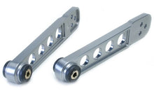 Charger l'image dans la galerie, Skunk2 01-05 Honda Civic Hard Anodized Rear Lower Control Arm (Includes Socket Tool)