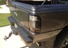 गैलरी व्यूवर में इमेज लोड करें, Spyder Ford Ranger 01-05 LED Tail Lights Black ALT-YD-FR98-LED-BK