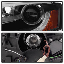 Charger l&#39;image dans la galerie, Spyder Audi A4 09-12 Projector Headlights Halogen Model Only - DRL LED Black PRO-YD-AA408-DRL-BK