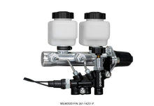 गैलरी व्यूवर में इमेज लोड करें, Wilwood Tandem Remote M/C Kit w L/H Brkt &amp; Prop Valve - 1in Bore Ball Burnished