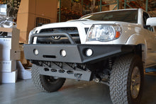 गैलरी व्यूवर में इमेज लोड करें, DV8 Offroad 05-15 Toyota Tacoma Front Bumper