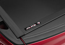 Cargar imagen en el visor de la galería, UnderCover 2022+ Toyota Tundra 6.5ft Ultra Flex Bed Cover - Matte Black Finish