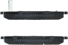 Laden Sie das Bild in den Galerie-Viewer, StopTech 13-18 Acura RDX Street Performance Front Brake Pads