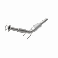 Laden Sie das Bild in den Galerie-Viewer, Magnaflow Conv DF 06-08 Volkswagen Jetta/Rabbit 2.5L (49 State)