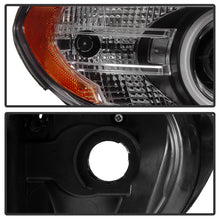 Laden Sie das Bild in den Galerie-Viewer, Spyder BMW X5 E53 2004-2006 Projector Halogen Model- DRL LED CCFL Halo Blk PRO-YD-BMWX503-CCFL-BK