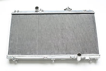 गैलरी व्यूवर में इमेज लोड करें, CSF 92-00 Honda Civic w/K-Swap V3 Radiator