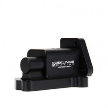 गैलरी व्यूवर में इमेज लोड करें, Skunk2 Honda/Acura H-Series VTEC Black Anodized Billet Solenoid