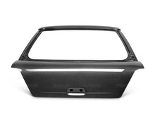 गैलरी व्यूवर में इमेज लोड करें, Seibon 02-07 Subaru WRX Wagon Carbon Fiber Hatch
