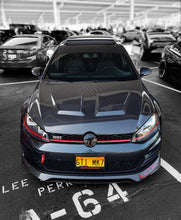 Charger l&#39;image dans la galerie, Seibon 2012+ Volkswagen Golf MK7 DV-Style Carbon Fiber Hood