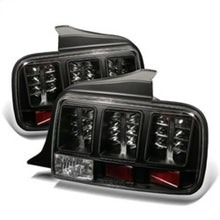Cargar imagen en el visor de la galería, Spyder Ford Mustang 05-09 LED Tail Lights Black ALT-YD-FM05-LED-BK