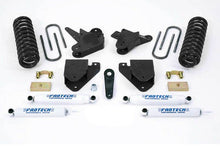 Carica l&#39;immagine nel visualizzatore di Gallery, Fabtech 99-00 Ford F250/350 2WD Gas/6.0L Diesel 6in Basic System w/Perf. Shocks