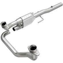 Carica l&#39;immagine nel visualizzatore di Gallery, MagnaFlow Conv Direct Fit Ram 1500/2500 94-99