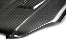 Charger l&#39;image dans la galerie, Seibon 12-14 Mercedes Benz C63 GT-Style Carbon Fiber Hood