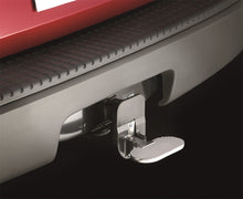 Laden Sie das Bild in den Galerie-Viewer, Lund Universal 2in Receiver Mount Hitch Step - Black