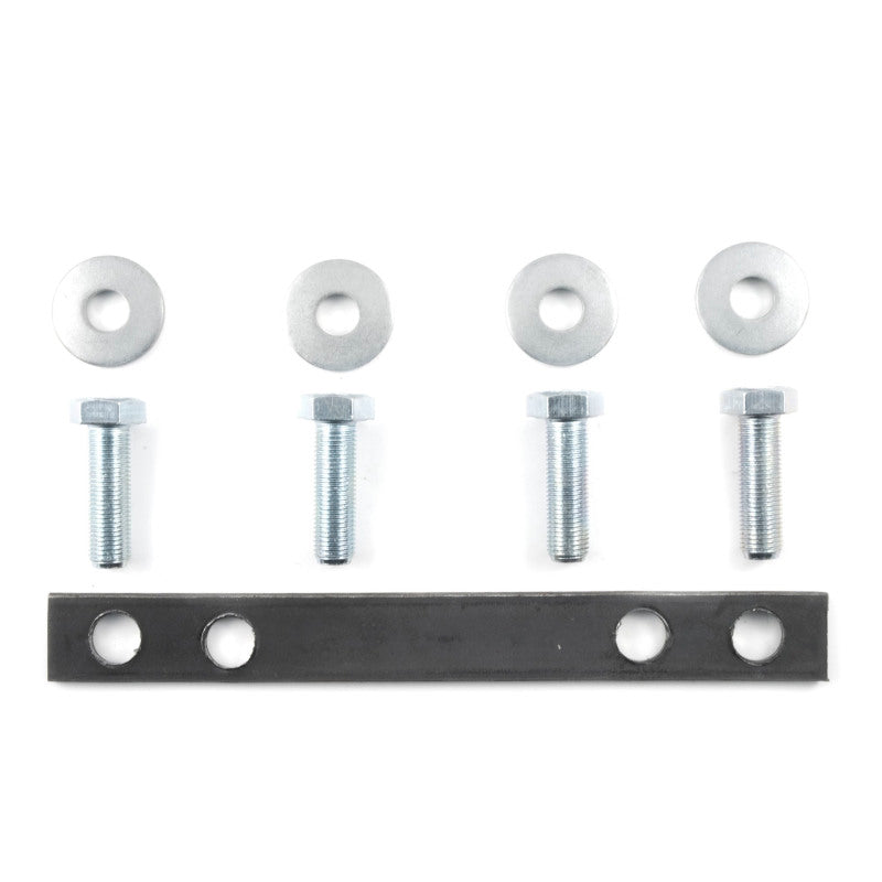 Curt 86-91 Toyota Camry Sedan/Wagon/Alltrac Class 1 Trailer Hitch w/1-1/4in Ball Mount