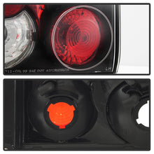Carica l&#39;immagine nel visualizzatore di Gallery, Spyder Toyota Corolla 93-97 Euro Style Tail Lights Black ALT-YD-TC93-BK