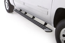Laden Sie das Bild in den Galerie-Viewer, Lund Universal Crossroads 70in. Running Board - Chrome