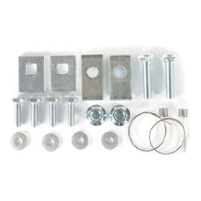 Charger l&#39;image dans la galerie, Curt 84-01 Jeep Cherokee Front Mount Hitch