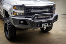 Laden Sie das Bild in den Galerie-Viewer, Go Rhino 10-19 Ram Ram 2500HD/3500HD BR10.5 Light bar mount