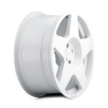 Carica l&#39;immagine nel visualizzatore di Gallery, fifteen52 Tarmac 18x8.5 5x108 42mm ET 63.4mm Center Bore Rally White Wheel
