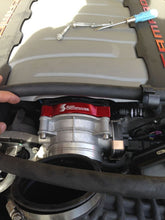 Carica l'immagine nel visualizzatore di Gallery, Snow Performance 16-17 Camaro Stg 2 Boost Cooler F/I Water Injection Kit (SS Braided Line &amp; 4AN)