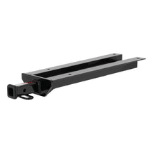 गैलरी व्यूवर में इमेज लोड करें, Curt 00-04 Volvo V40 Wagon Class 1 Trailer Hitch w/1-1/4in Receiver