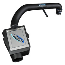 गैलरी व्यूवर में इमेज लोड करें, Volant 98-06 Jeep TJ 4.0 L6 Pro5 Closed Box Air Intake System