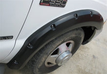 Laden Sie das Bild in den Galerie-Viewer, Lund 99-07 Ford F-250 RX-Rivet Style Textured Elite Series Fender Flares - Black (4 Pc.)