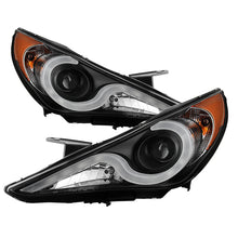 Carica l&#39;immagine nel visualizzatore di Gallery, Spyder Hyundai Sonata 11-13 Verson 2 Projector - Light Bar DRL Blk PRO-YD-HYSON11V2-LBDRL-BK