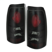 Carica l&#39;immagine nel visualizzatore di Gallery, Spyder Chevy Silverado 1500 99-02 (Not Fit Stepside) Euro Style Tail Lights Blk Smke ALT-YD-CS99-BSM