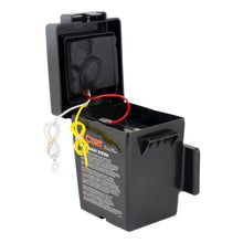 Carica l&#39;immagine nel visualizzatore di Gallery, Curt Push-to-Test Breakaway Kit w/Top-Load Battery