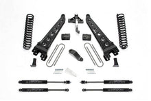 Carica l&#39;immagine nel visualizzatore di Gallery, Fabtech 2017 Ford F450/F550 4WD Diesel 6in Radius Arm System w/Stealth Shocks