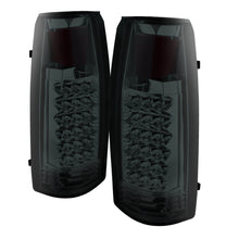 Charger l&#39;image dans la galerie, Xtune Yukon Denali 99-00 LED Tail Lights Chrome ALT-JH-CCK88-LED-SM