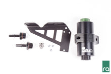 Laden Sie das Bild in den Galerie-Viewer, Radium Engineering 16+ Ford Focus RS Fuel Filter Kit w/ 10 Micron Stainless Filter