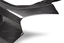 Charger l&#39;image dans la galerie, Seibon 15-16 Ford Focus Hatchback Carbon Fiber Trunk Lid