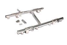 Carica l'immagine nel visualizzatore di Gallery, FAST Oe Fuel Rail Kit LSXR LS1/LS6