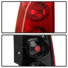 Carica l&#39;immagine nel visualizzatore di Gallery, Xtune GMC Yukon Xl 1500/2500 2007-2012 Driver Side Tail Lights - OEM Left ALT-JH-GYXL07-OE-L