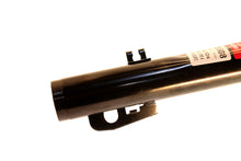 Cargar imagen en el visor de la galería, KYB Excel-G Strut Front Right 10-12 Ford Flex/Lincoln MKT