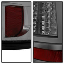 Carica l&#39;immagine nel visualizzatore di Gallery, Spyder Chevy Silverado 1500/2500 03-06 Version 2 LED Tail Lights - Smoke ALT-YD-CS03V2-LED-SM