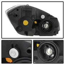 Carica l&#39;immagine nel visualizzatore di Gallery, Xtune Chevy Cobalt 05-10 Crystal Headlights Black HD-JH-CCOB05-AM-BK