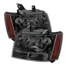 Carica l&#39;immagine nel visualizzatore di Gallery, Xtune Chevy Suburban 1500/2500 07-14 Crystal Headlights Smoke HD-JH-CSUB07-AM-SM