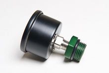 Carica l'immagine nel visualizzatore di Gallery, Radium Engineering 0-100 PSI Fuel Pressure Gauge w/ 8AN Adapter