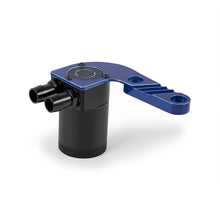 Carica l&#39;immagine nel visualizzatore di Gallery, Mishimoto 15-20 BMW F8X M3/M4 Baffled Oil Catch Can - San Marino Blue