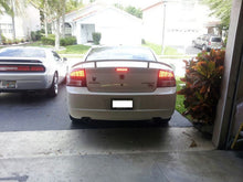 Laden Sie das Bild in den Galerie-Viewer, Spyder Dodge Charger 06-08 LED Tail Lights Black ALT-YD-DCH05-LED-BK