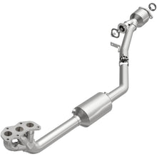 Laden Sie das Bild in den Galerie-Viewer, MagnaFlow Conv DF 06-07 Subaru B9 Tribeca 3.0L CA Grade CARB Compliant