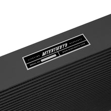 Carica l&#39;immagine nel visualizzatore di Gallery, Mishimoto 08-10 Ford 6.4L Powerstroke Intercooler (Black)