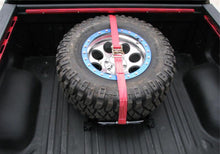 Laden Sie das Bild in den Galerie-Viewer, N-Fab Bed Mounted Tire Carrier Universal - Gloss Black - Red Strap