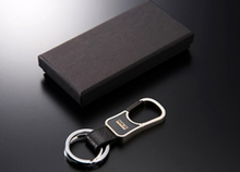 Laden Sie das Bild in den Galerie-Viewer, HKS HKS METAL KEYRING